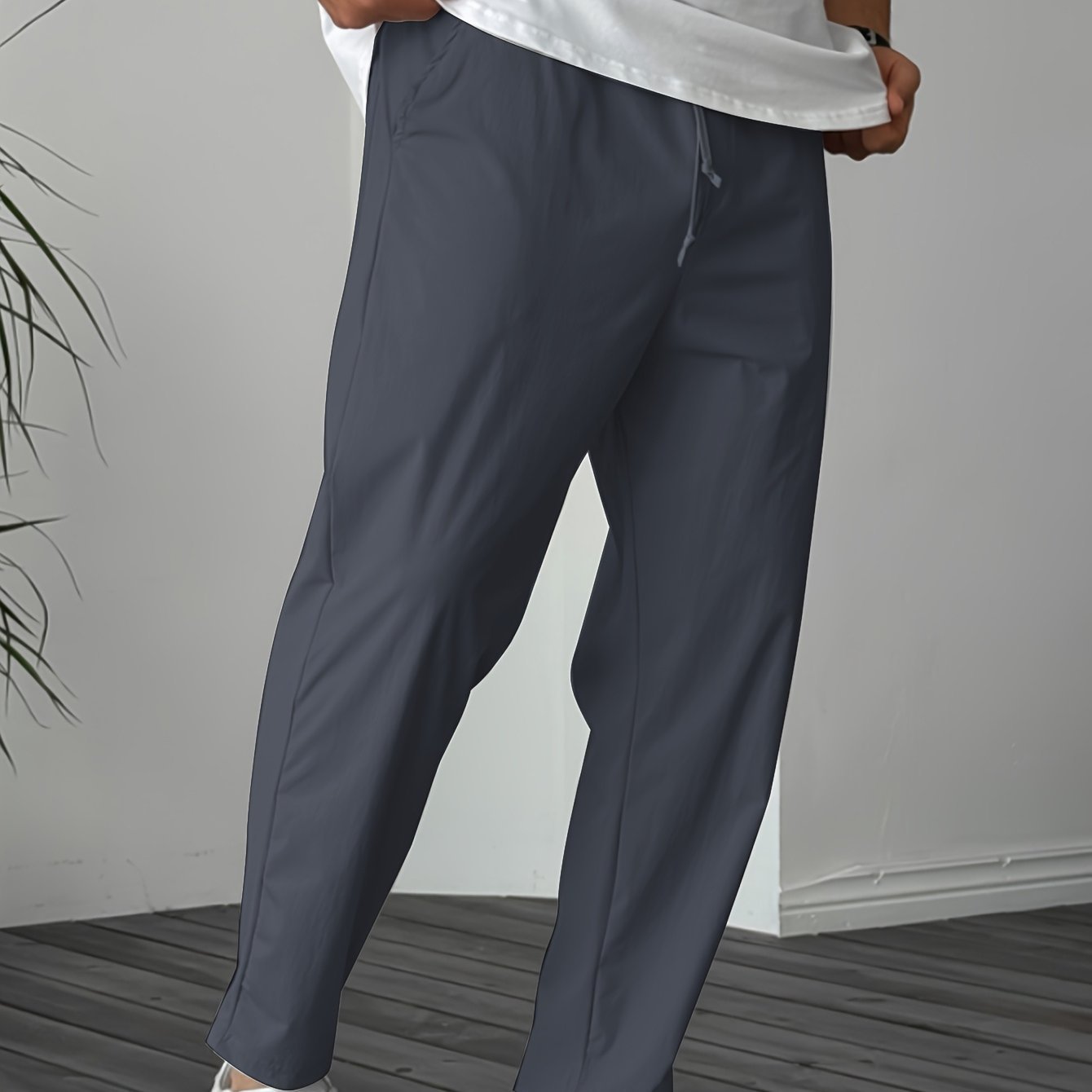 Image of Men's Pure Color Ribbon Pocket Casual Drawstring Trousers